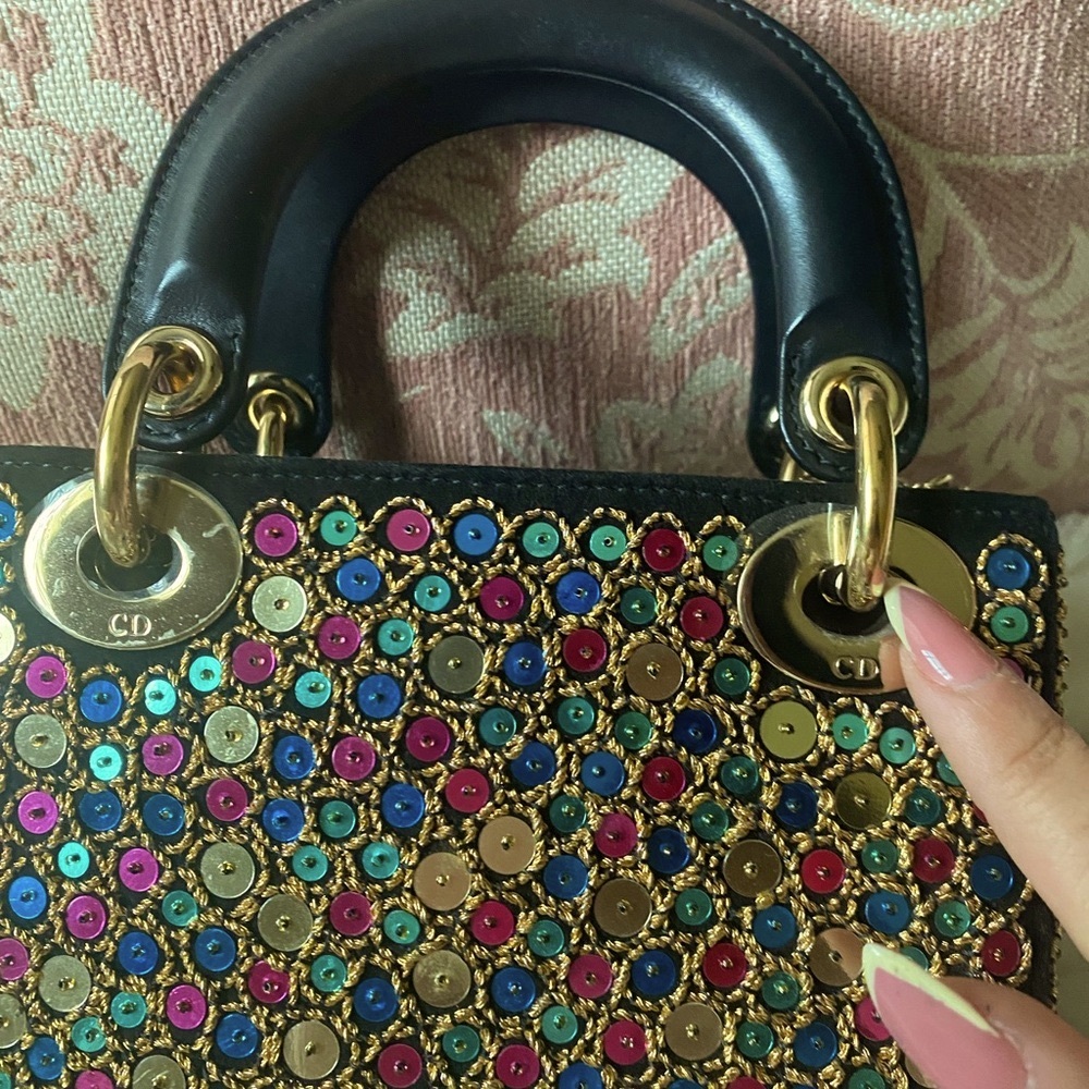 RARE Limited Edition!! Chriatian dior mini lady dior crossbody bag. - Picture 11 of 16